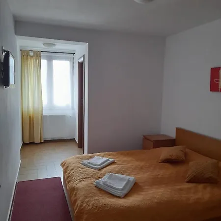 Marin Guest house